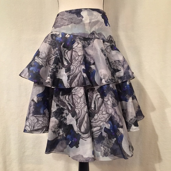 Prabal Gurung Dresses & Skirts - NWT Prabal Gurung silk double organza floral print tiered skirt